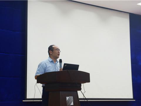 威腾集团举行《演讲与口才》培训 