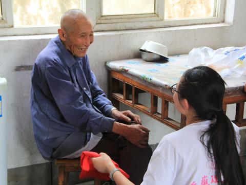 温馨！！这个活动让孤寡老人直呼“暖心窝”