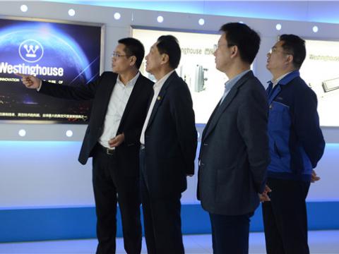 中国电子商会会长王宁赴威腾集团调研